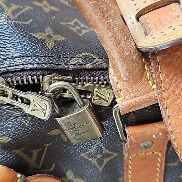 💎✨Beautiful✨💎 Authentic Louis Vuitton Monogram Keepall 60 Bandouliere - Picture 5 of 16